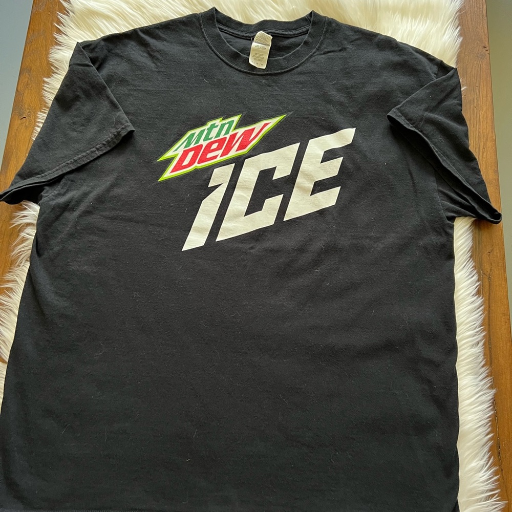 Mtn Dew ICE Mens graphic T-Shirt. Size XL